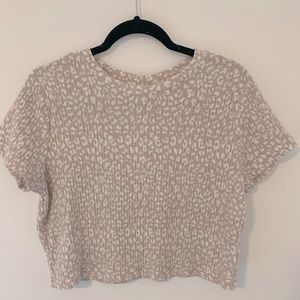 rue 21 cropped t shirt
